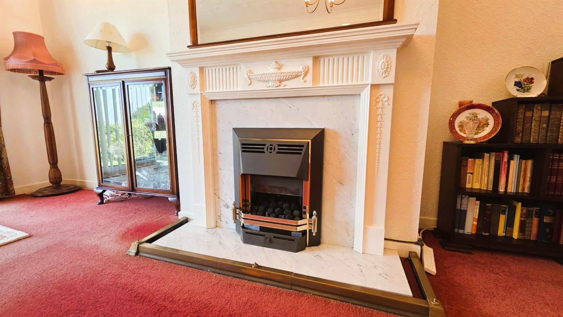 Gwscwm Road, Burry Port, SA16 0BS